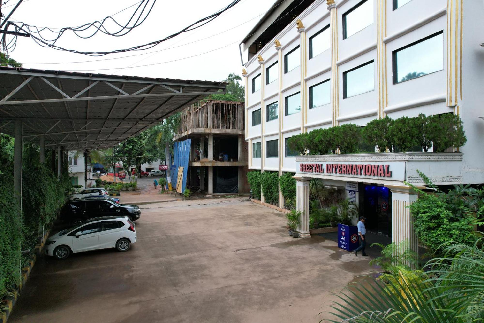 Sheetal International Hotel Raipur  ภายนอก รูปภาพ